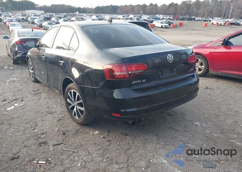 2018 Volkswagen Jetta 1.4T Se/1.4T Wolfsburg Edition z USA, uszkodzony, nr VIN 3VWDB7AJ5JM234903